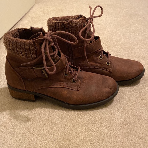 Skechers Dome Brown Combat Boots Size 9.5 Sweater Cuff Faux Leather - Picture 4 of 10